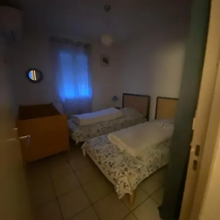 Charmante Maison Duplex Climatise Pour 6 Pers * סן-לורן-דה-לה-סלאנק