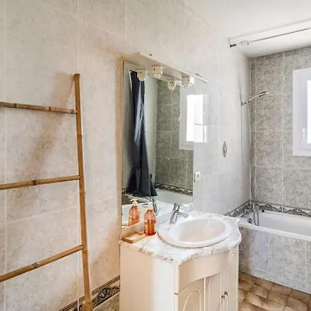 Charmante Maison Duplex Climatise Pour 6 Pers * סן-לורן-דה-לה-סלאנק